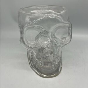 Bath and body works light up skull candle holder